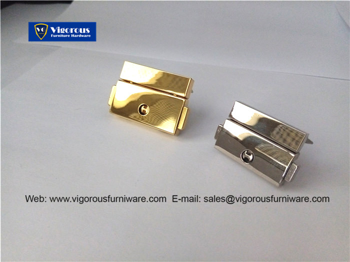 locks for small wooden boxes